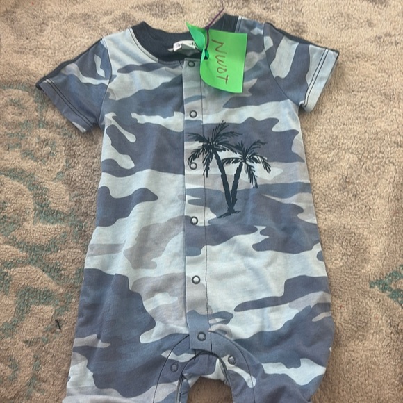 Splendid New Without Tags Short PJ Camo with Palm Tree 6-9 months - Picture 1 of 2